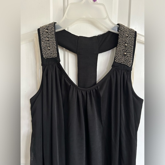 Studio y top - Picture 2 of 13